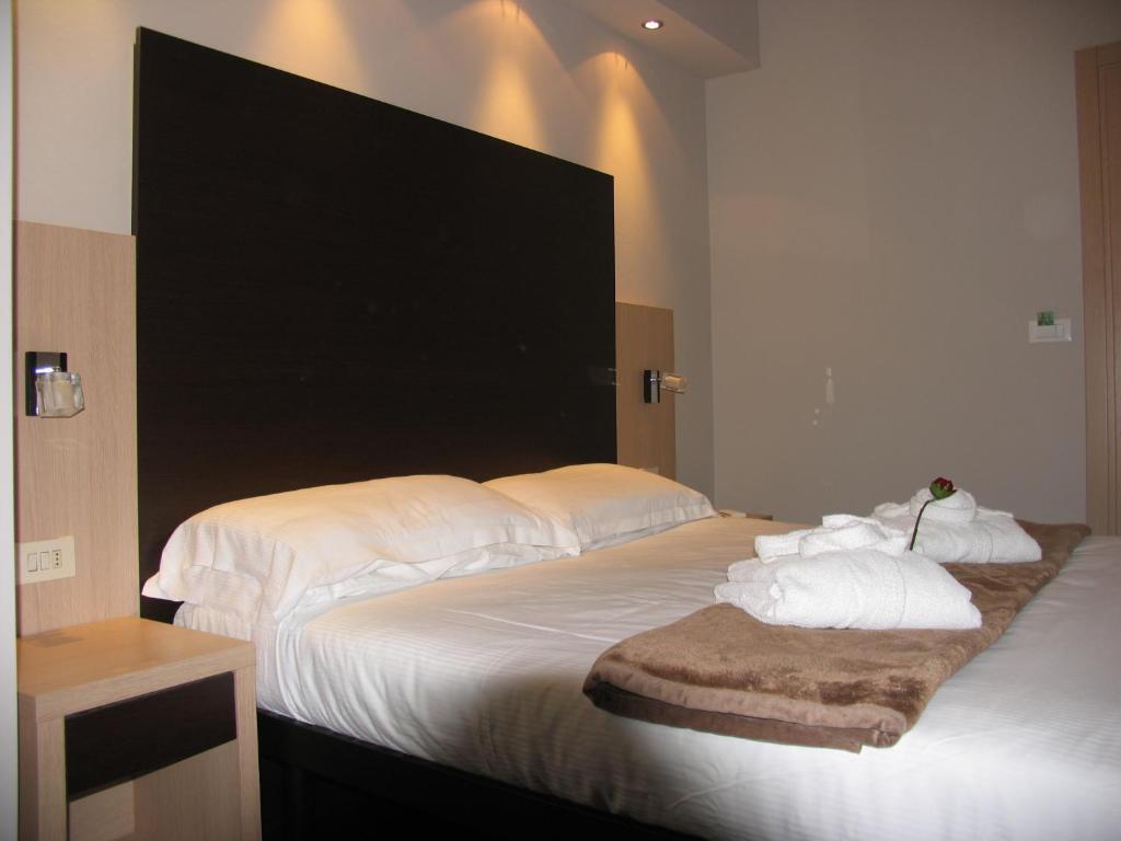 Hotel Aiglon ริมินี ภายนอก รูปภาพ